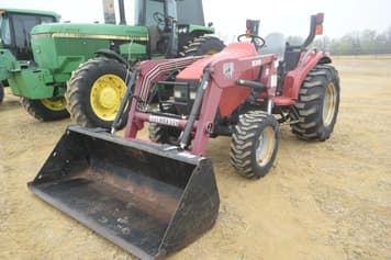 Main image Case IH D40